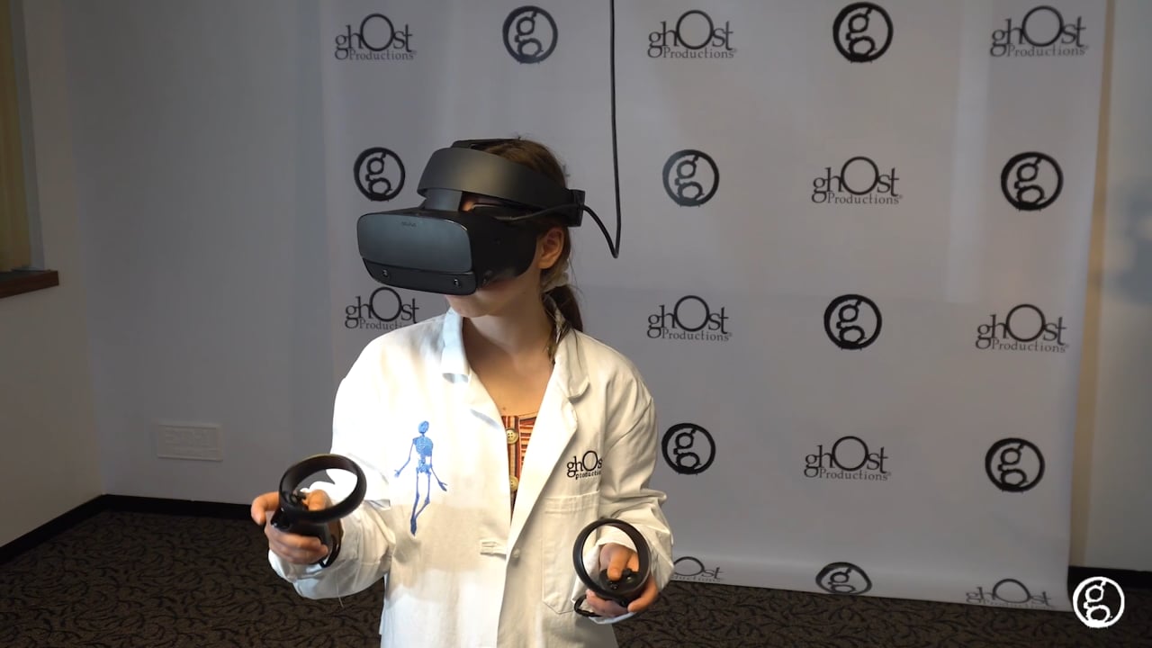  medical device sales companies are investing in virtual reality simulators in order to get medical practitioners on board with proper 